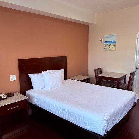 Travelodge By Wyndham Harbor City Los Angeles Dış mekan fotoğraf