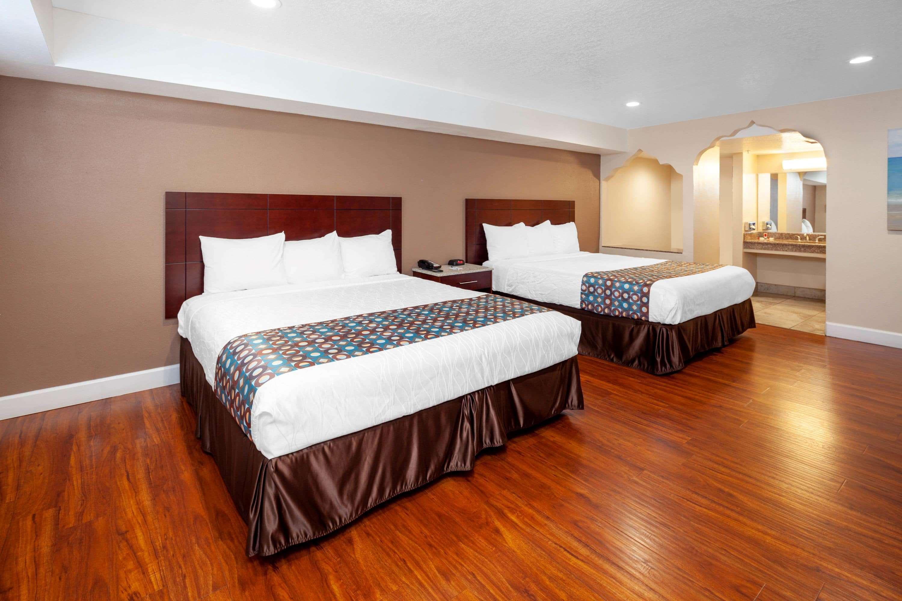 Travelodge By Wyndham Harbor City Los Angeles Dış mekan fotoğraf