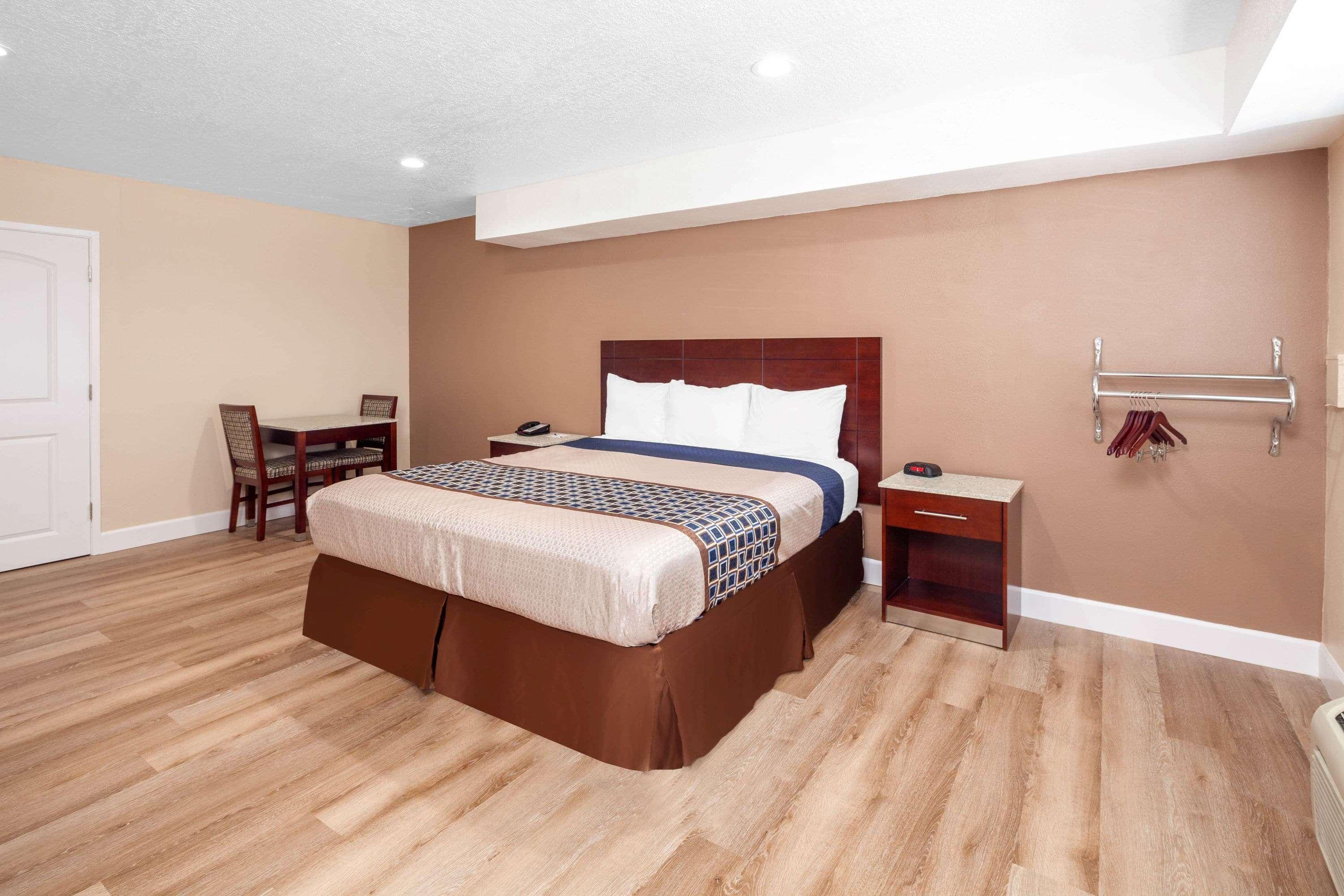 Travelodge By Wyndham Harbor City Los Angeles Dış mekan fotoğraf