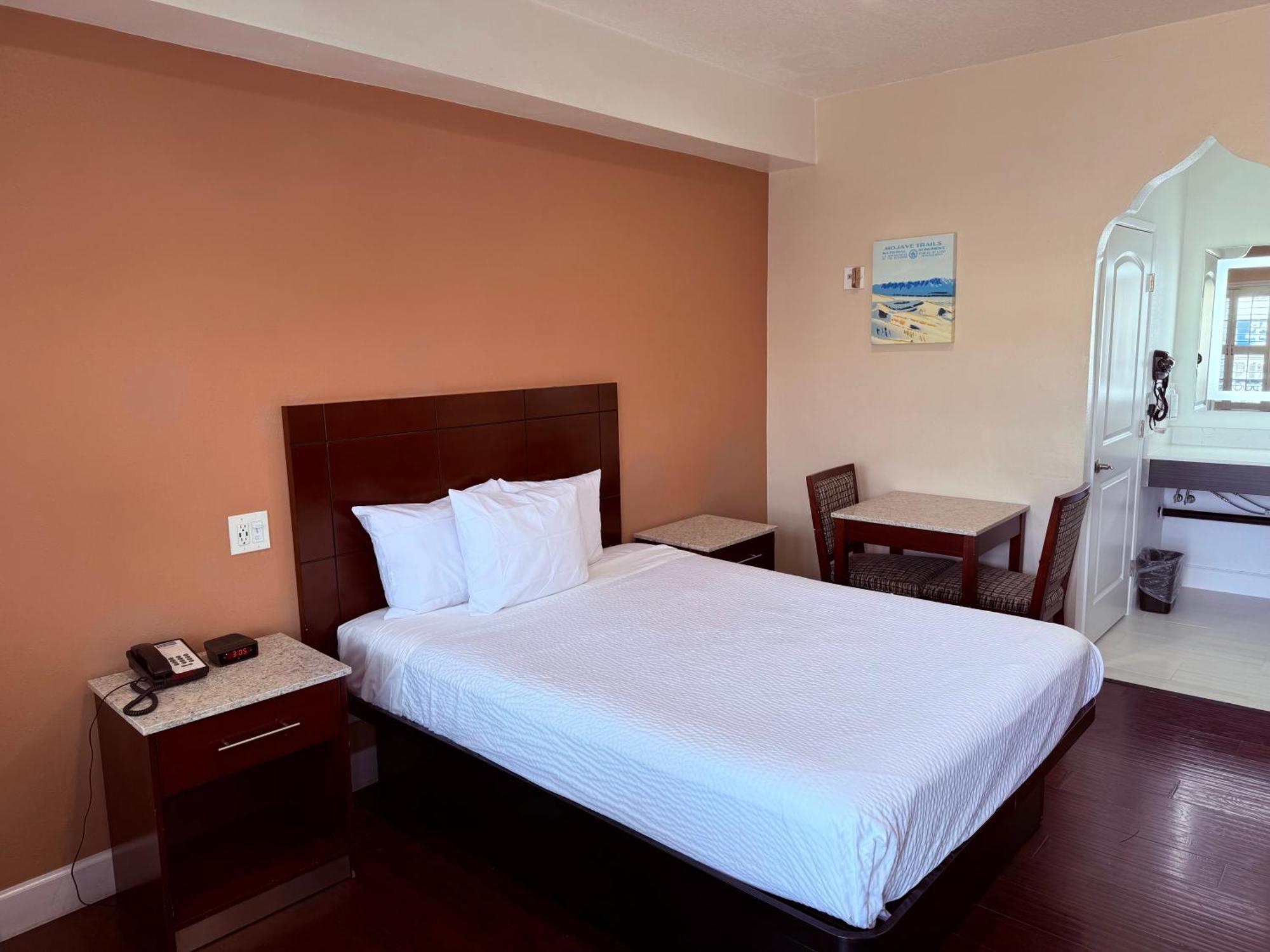 Travelodge By Wyndham Harbor City Los Angeles Dış mekan fotoğraf